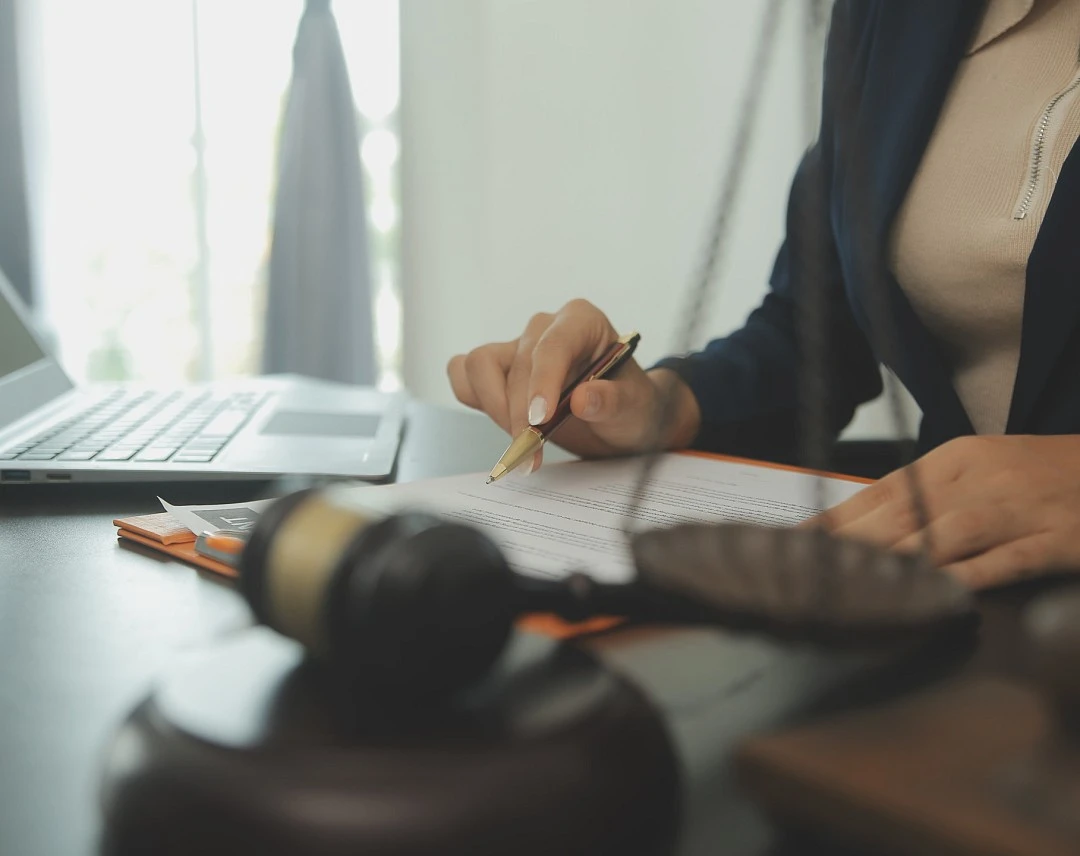 Mª Ángeles Mora Abogados